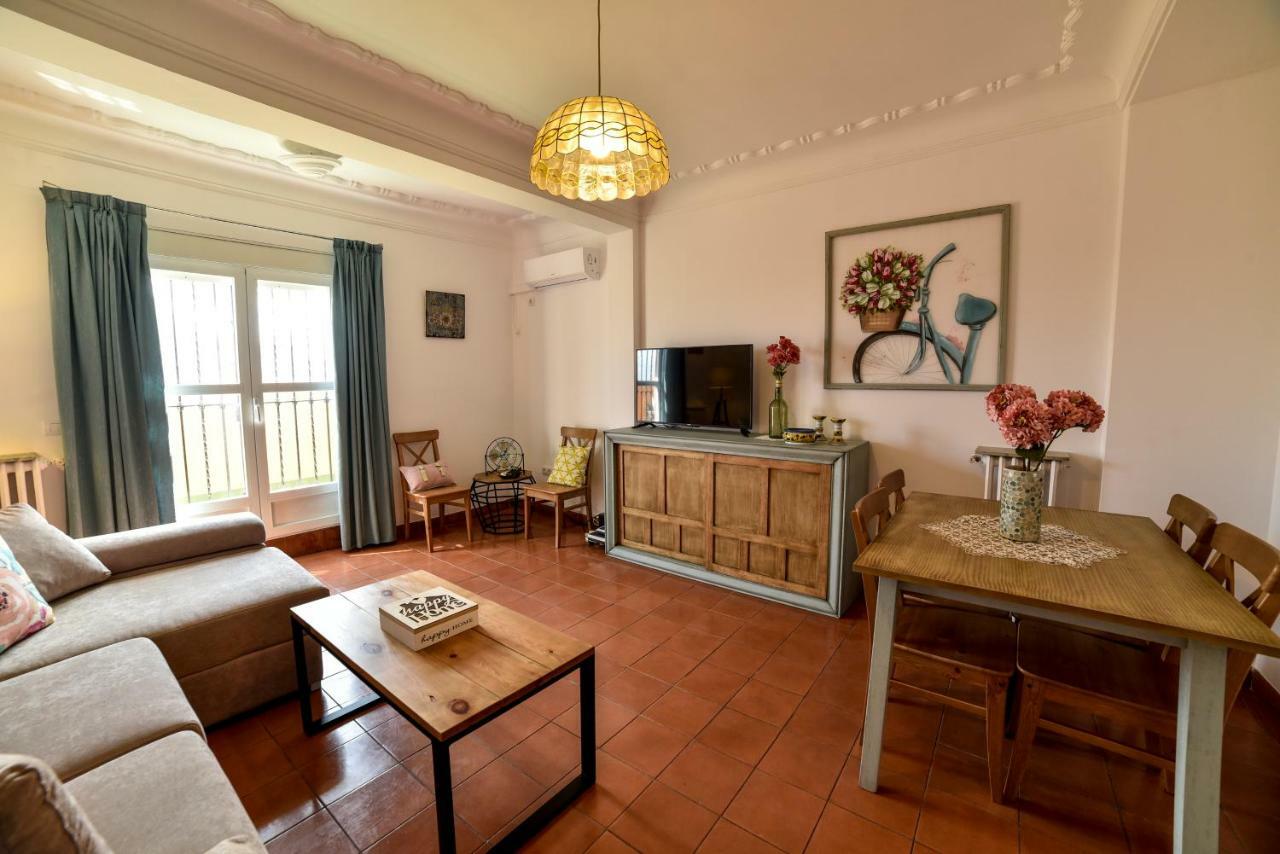 AlohaMundi Arjona Apartment Sevilla Bagian luar foto