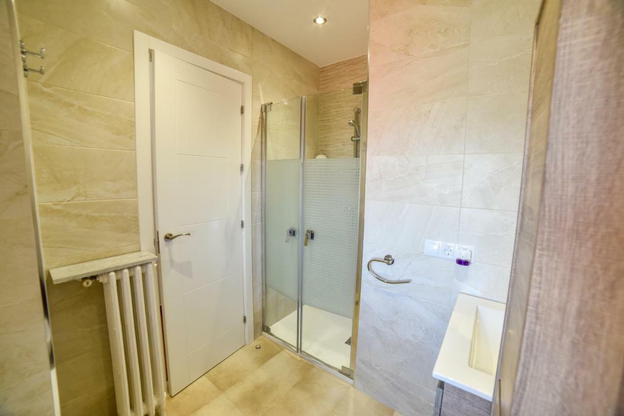 AlohaMundi Arjona Apartment Sevilla Bagian luar foto