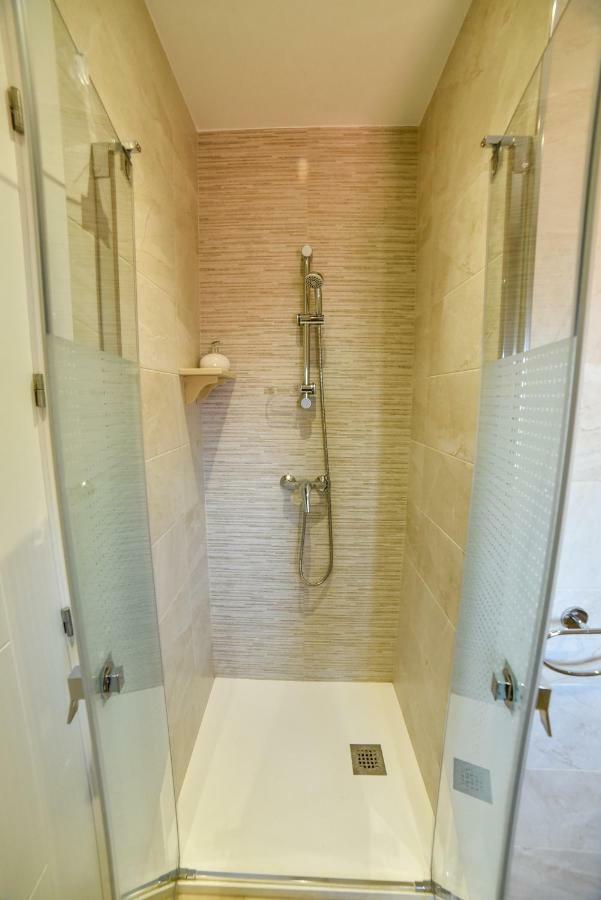 AlohaMundi Arjona Apartment Sevilla Bagian luar foto