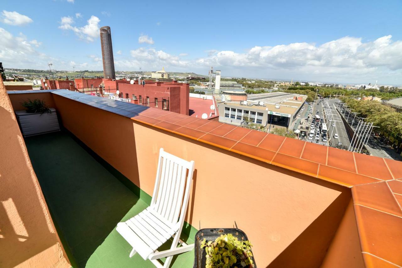 AlohaMundi Arjona Apartment Sevilla Bagian luar foto