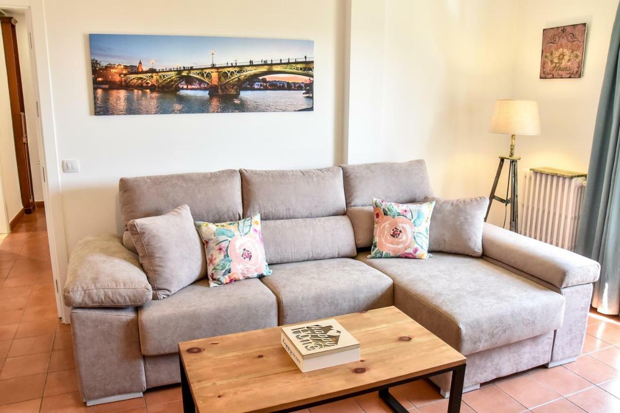AlohaMundi Arjona Apartment Sevilla Bagian luar foto