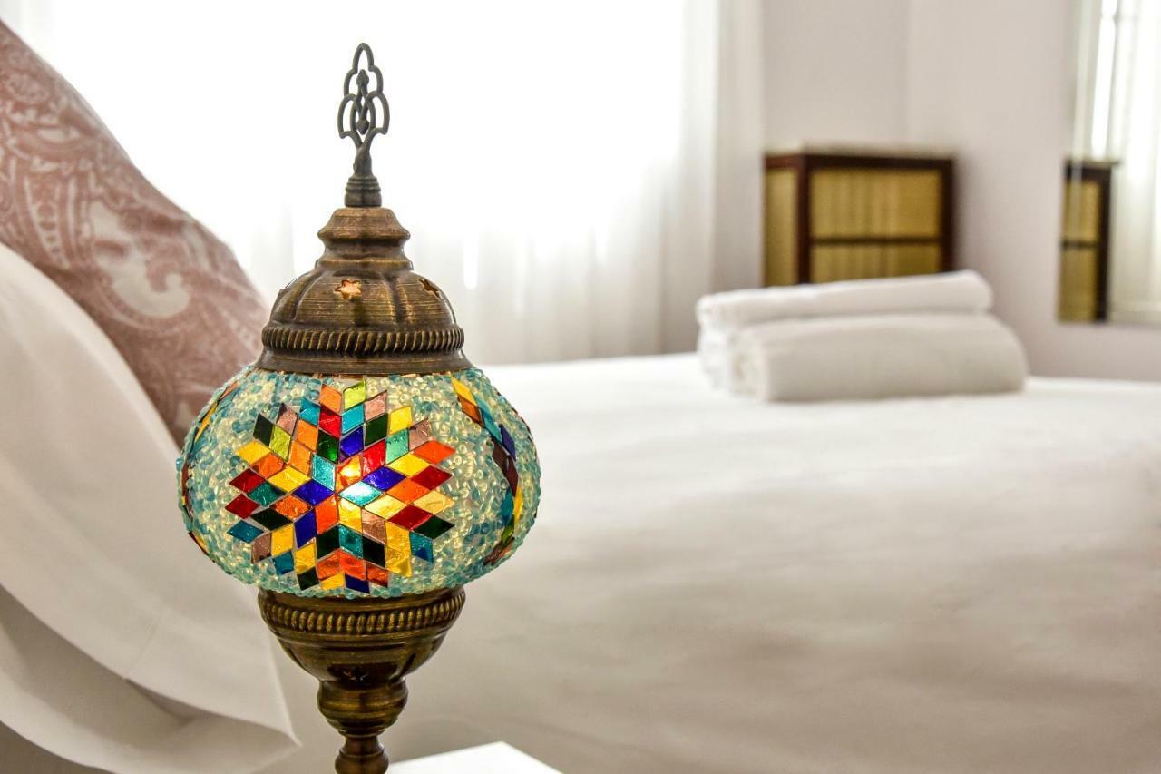 AlohaMundi Arjona Apartment Sevilla Bagian luar foto
