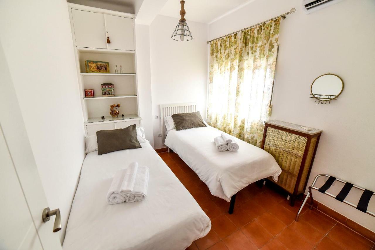 AlohaMundi Arjona Apartment Sevilla Bagian luar foto
